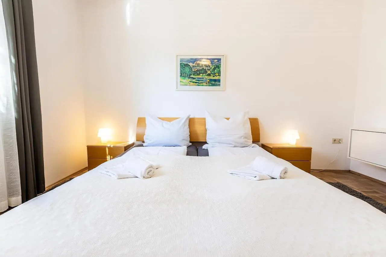 Pensjonat Serviced Appartement Muenchen Messe